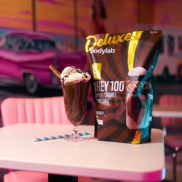 whey deluxe – Chocolate Caramel Brownie Fudge proteinpulver